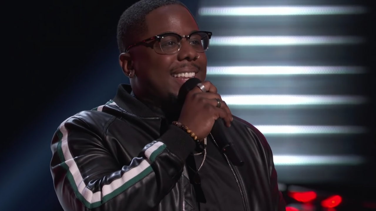 'The Voice' 4Chair Turn Aaron Hines Harmonizes With John Legend But Makes a Surprising